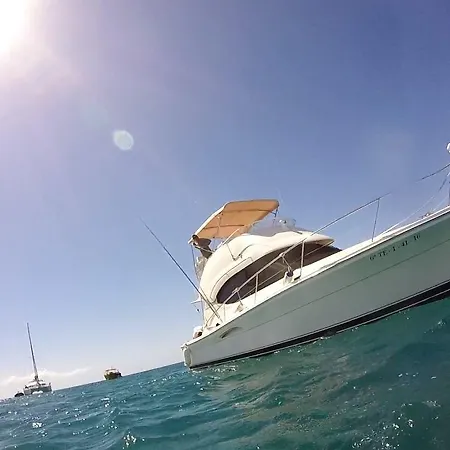 Yaku Wayra Charter *